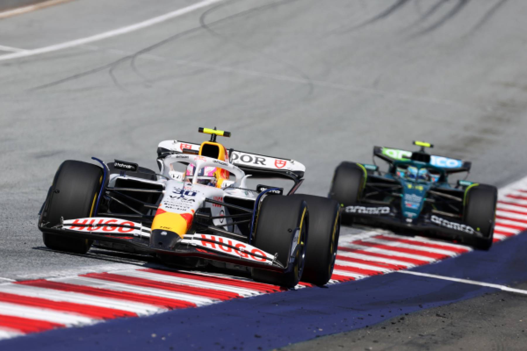 Lawson scores season's best P6