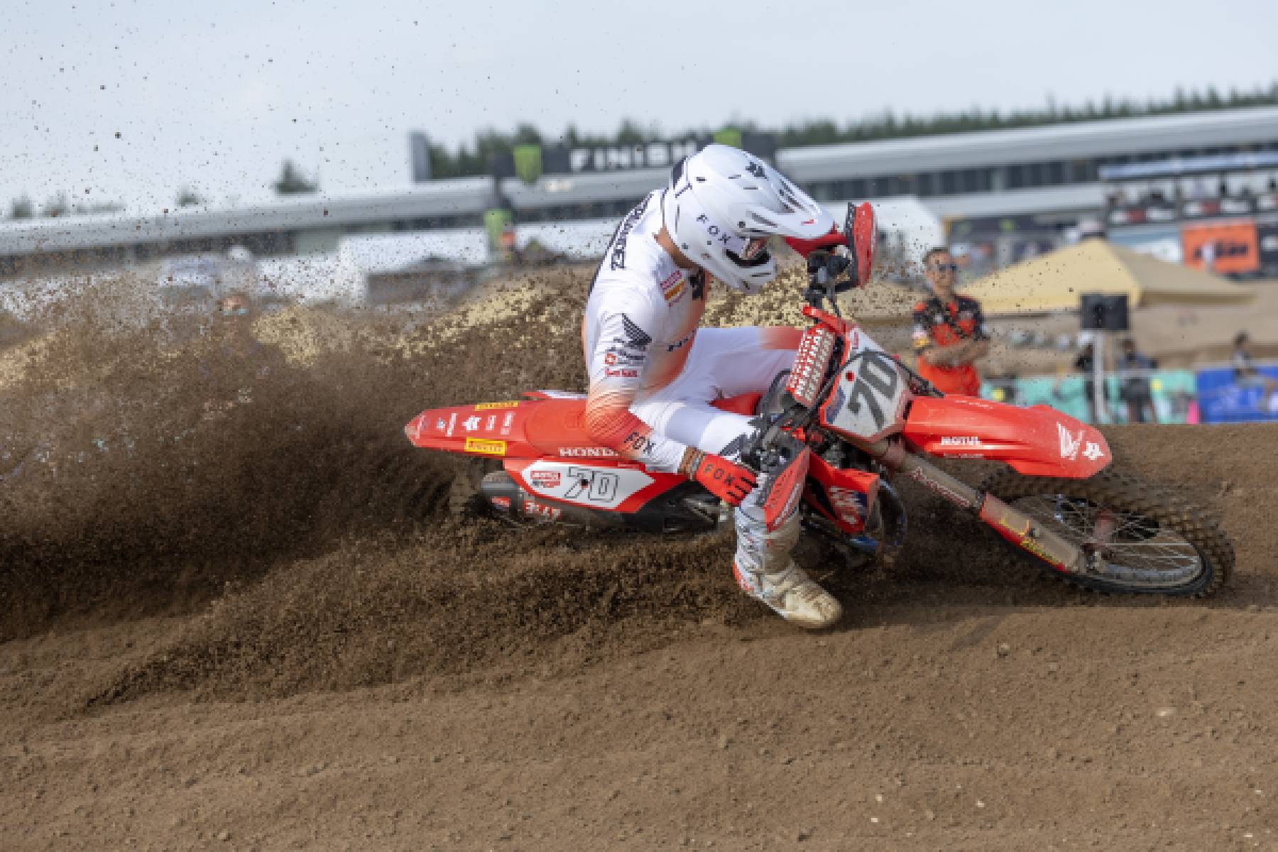 Fernandez fourth in Finnish qualification