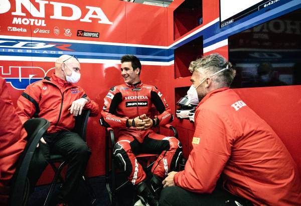 Work will resume after the winter holidays for Iker Lecuona