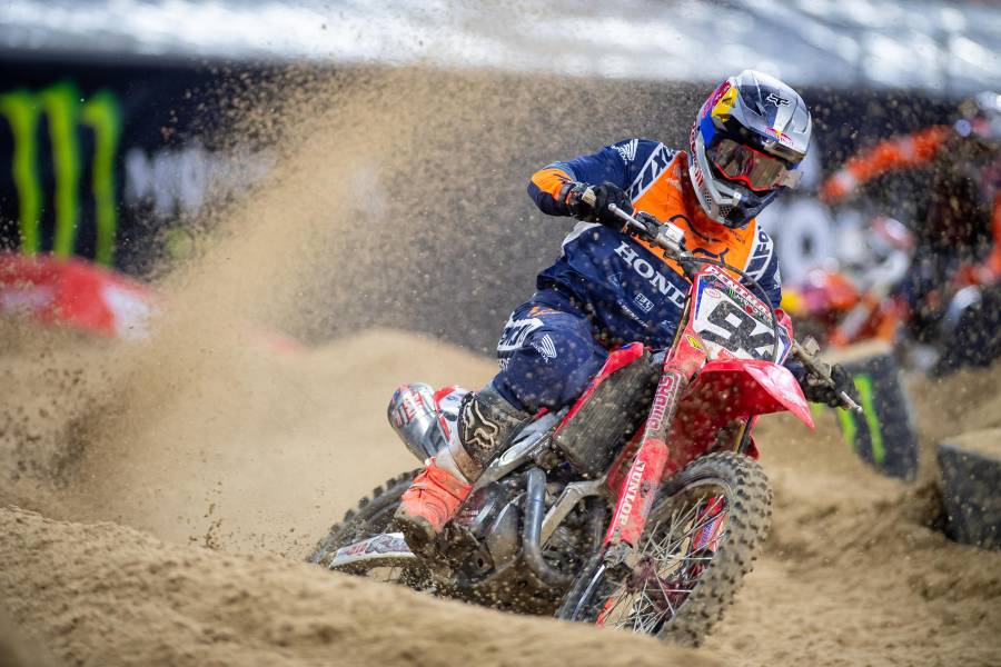 Roczen runner-up at Round 3 Houston 3 Supercross