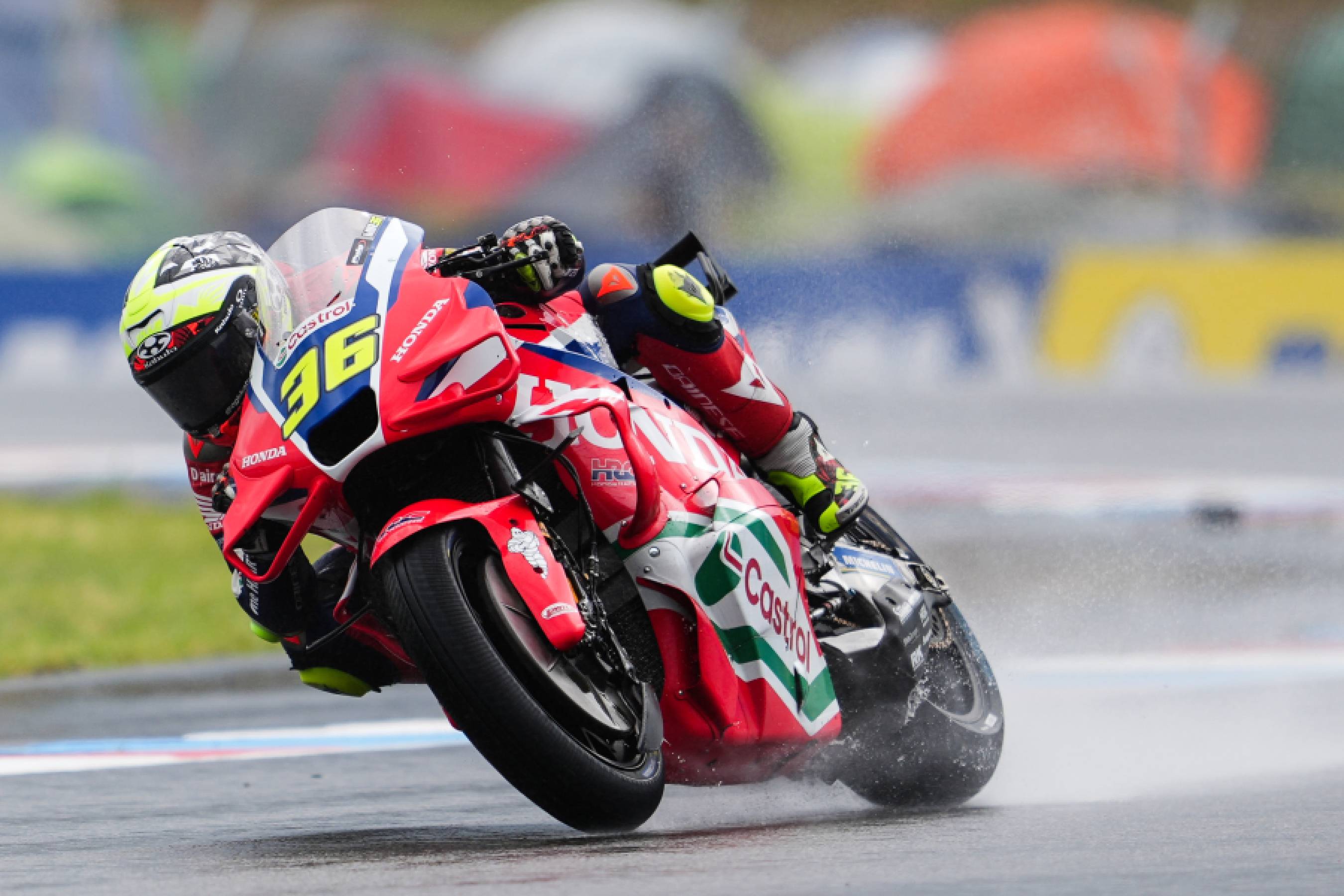 Mir back amongst top ten despite tumultuous Czech weather