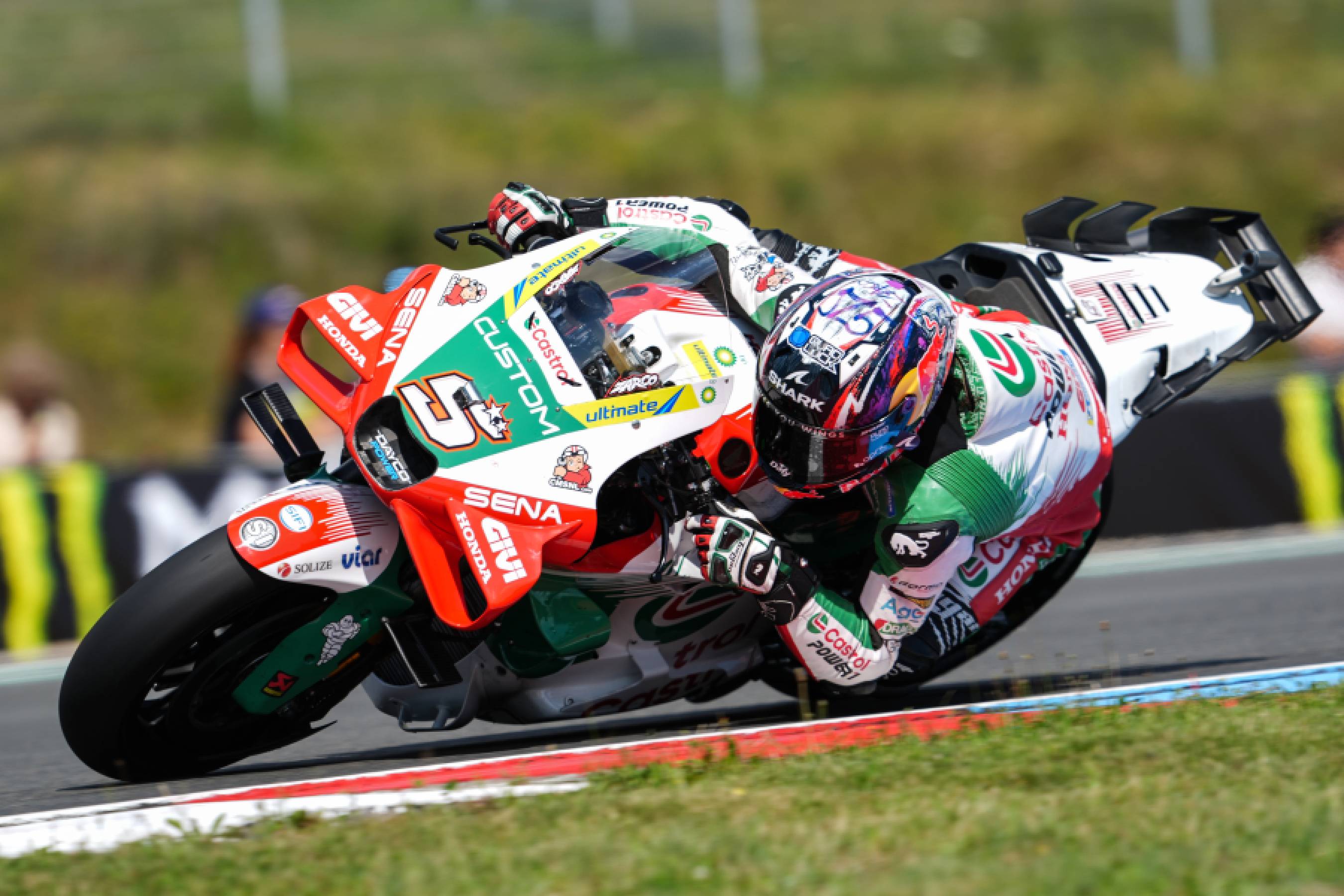 Zarco scores points in Brno Sprint