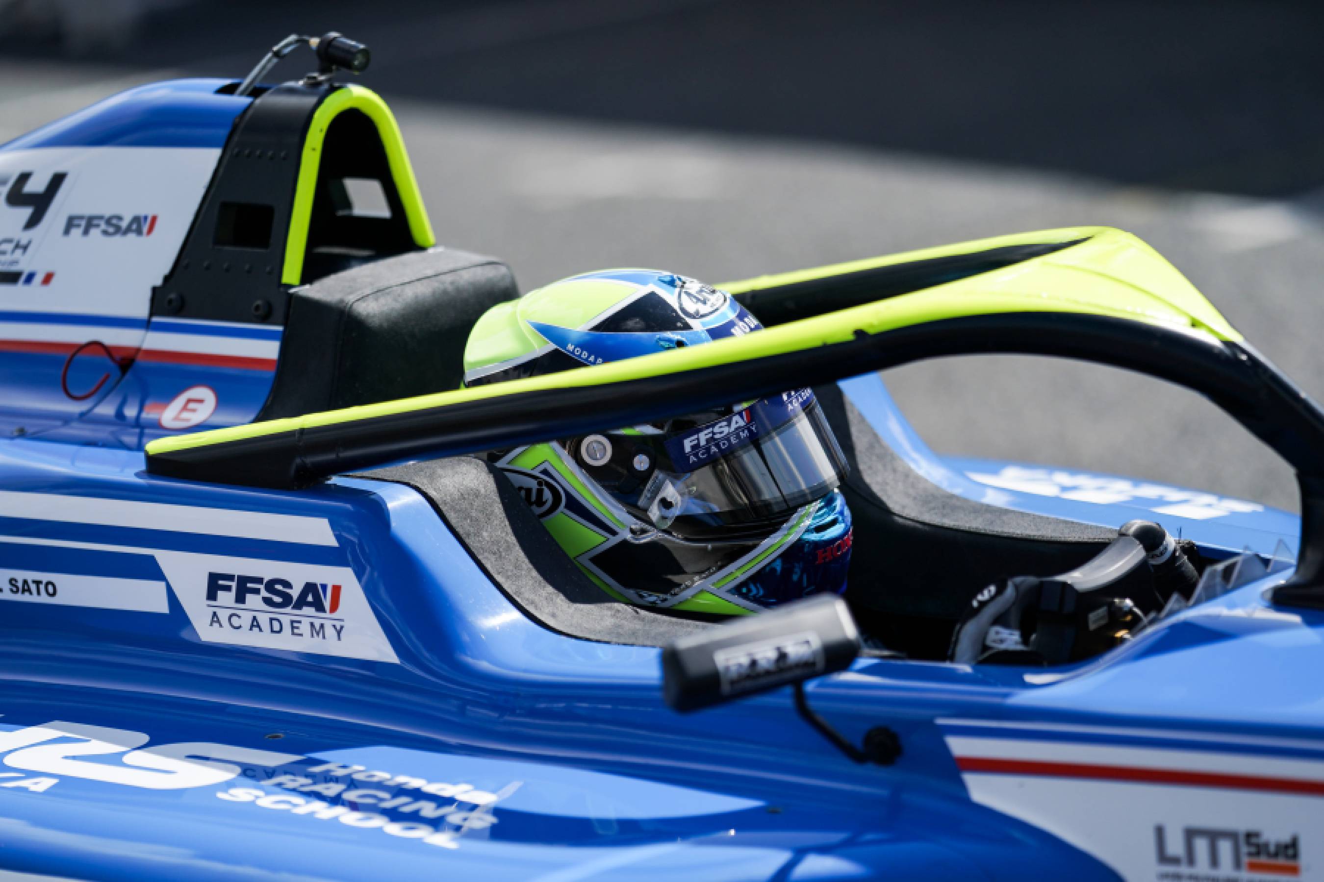 Rintaro Sato scores points in all three races