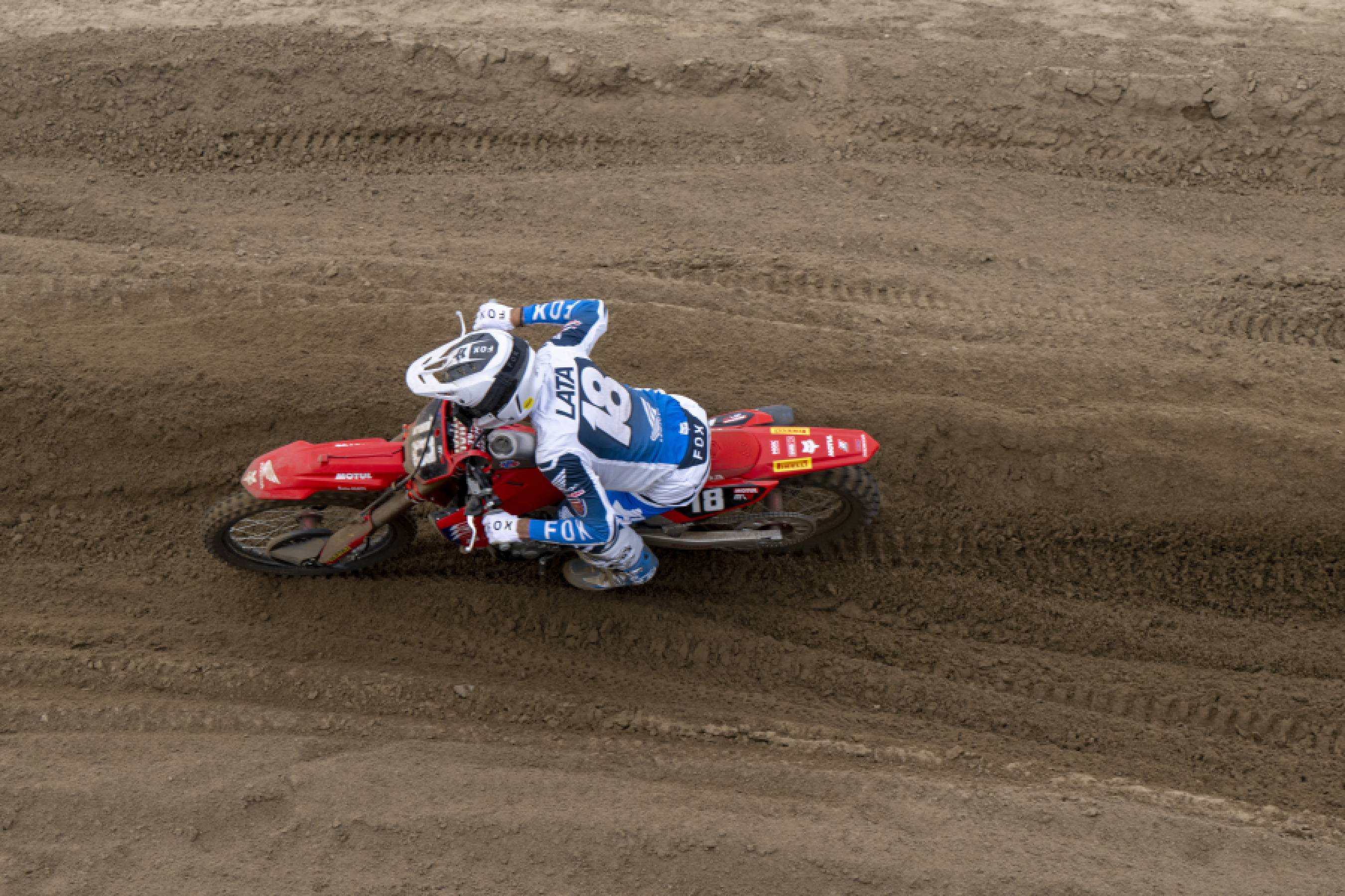 Honda HRC fighting hard at the MXGP of Flanders