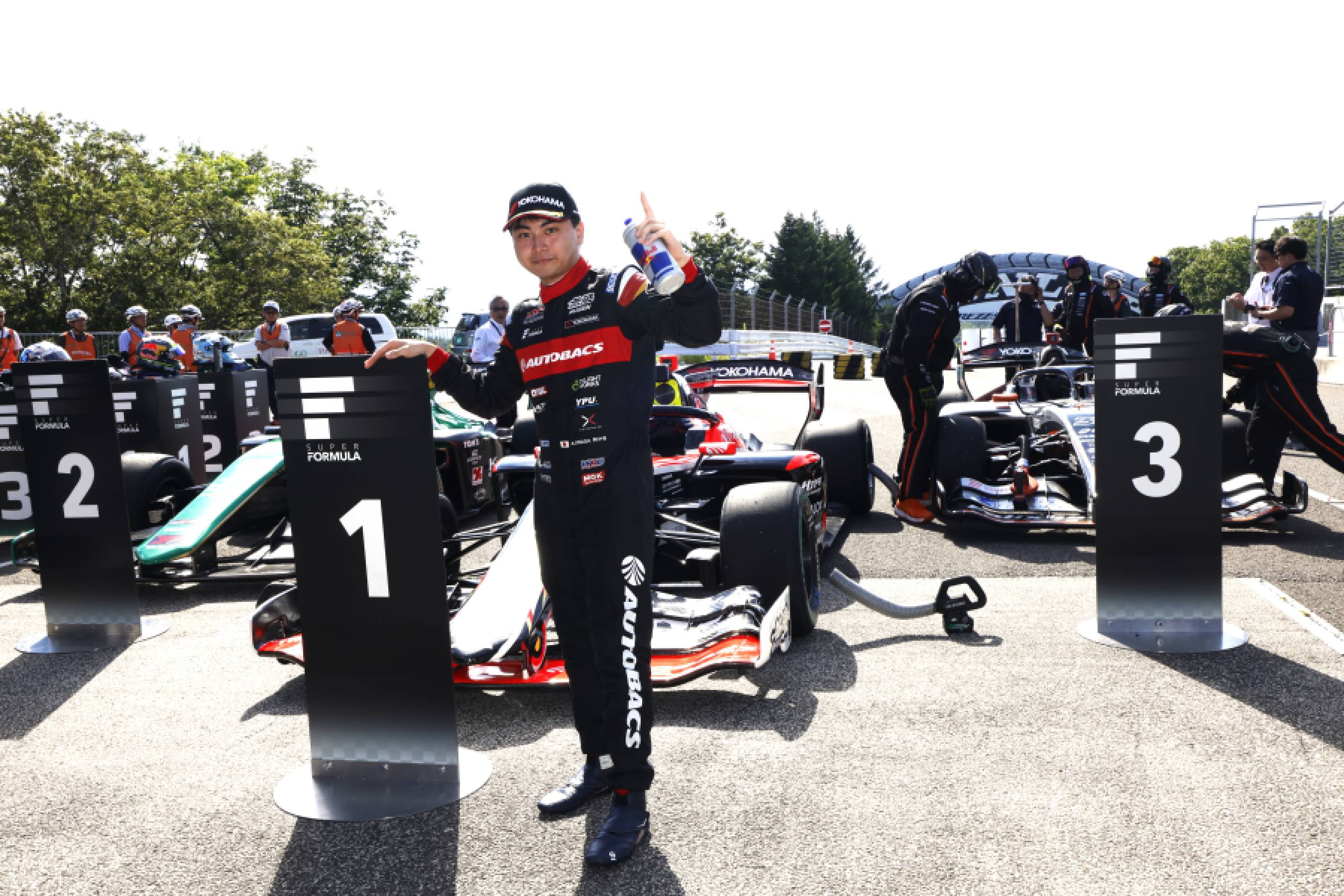Iwasa claims first pole position of the season