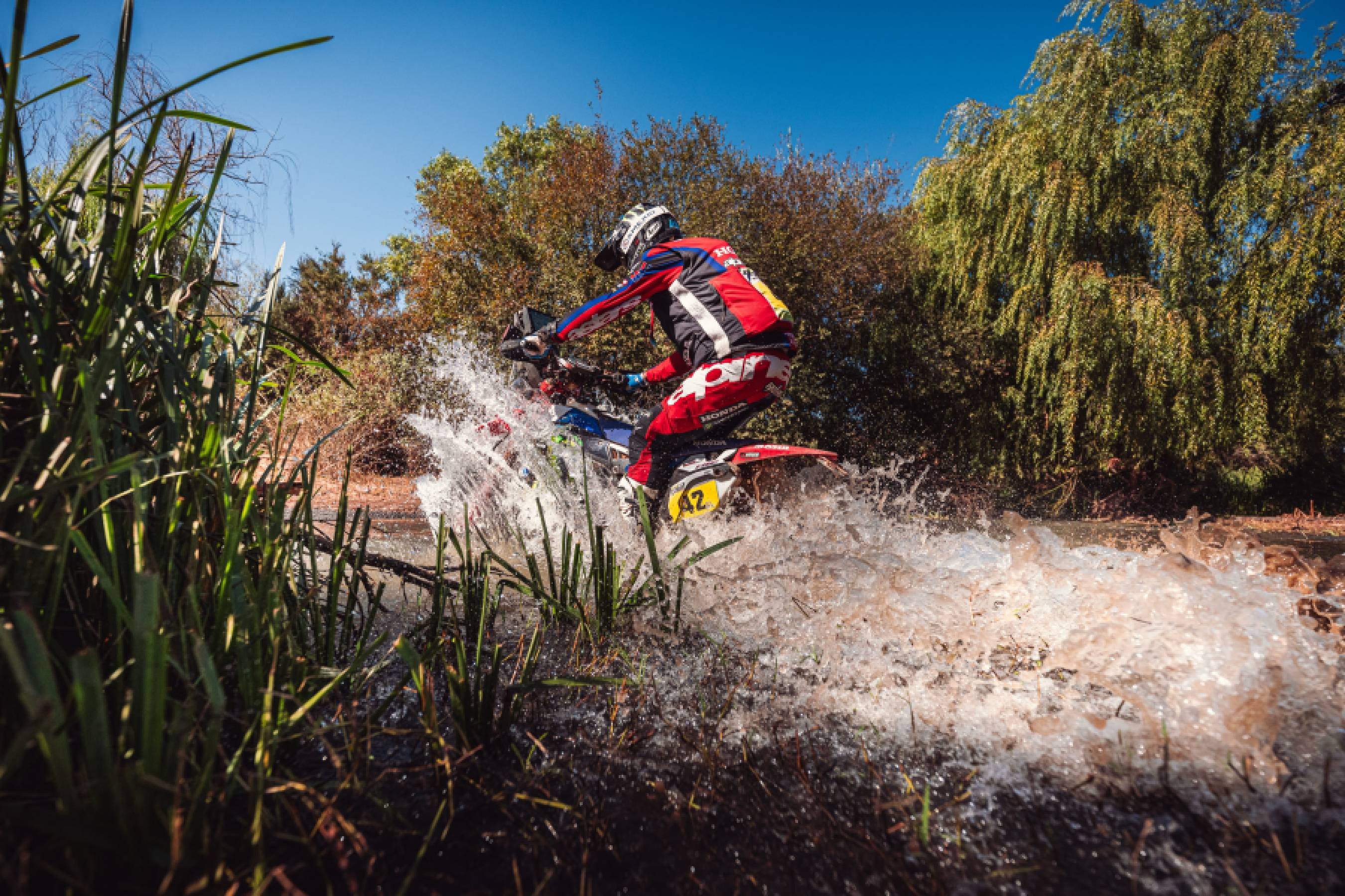 Monster Energy Honda HRC riders keep pace amid dusty conditions
