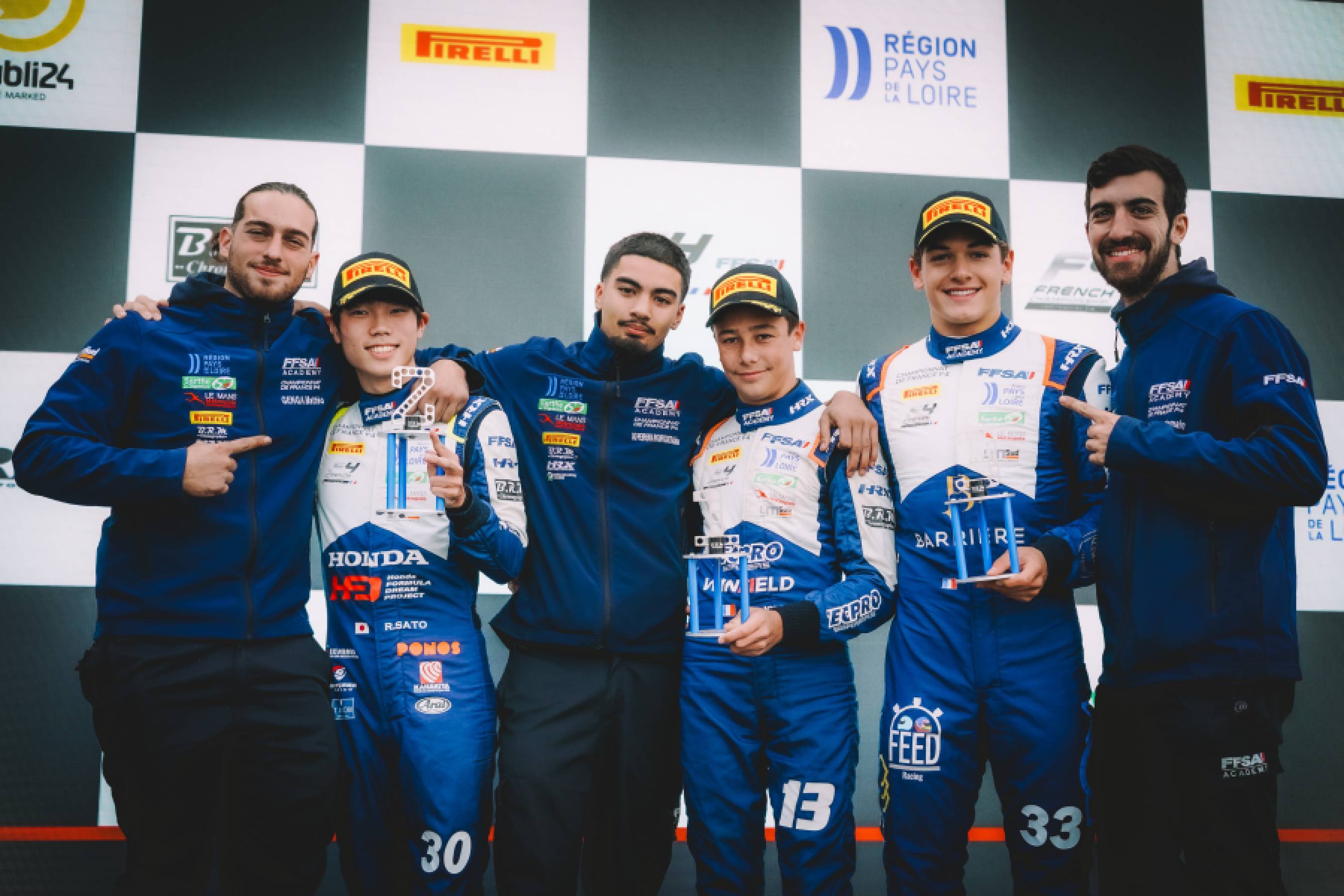 佐藤凛太郎、レース1で2位表彰台獲得