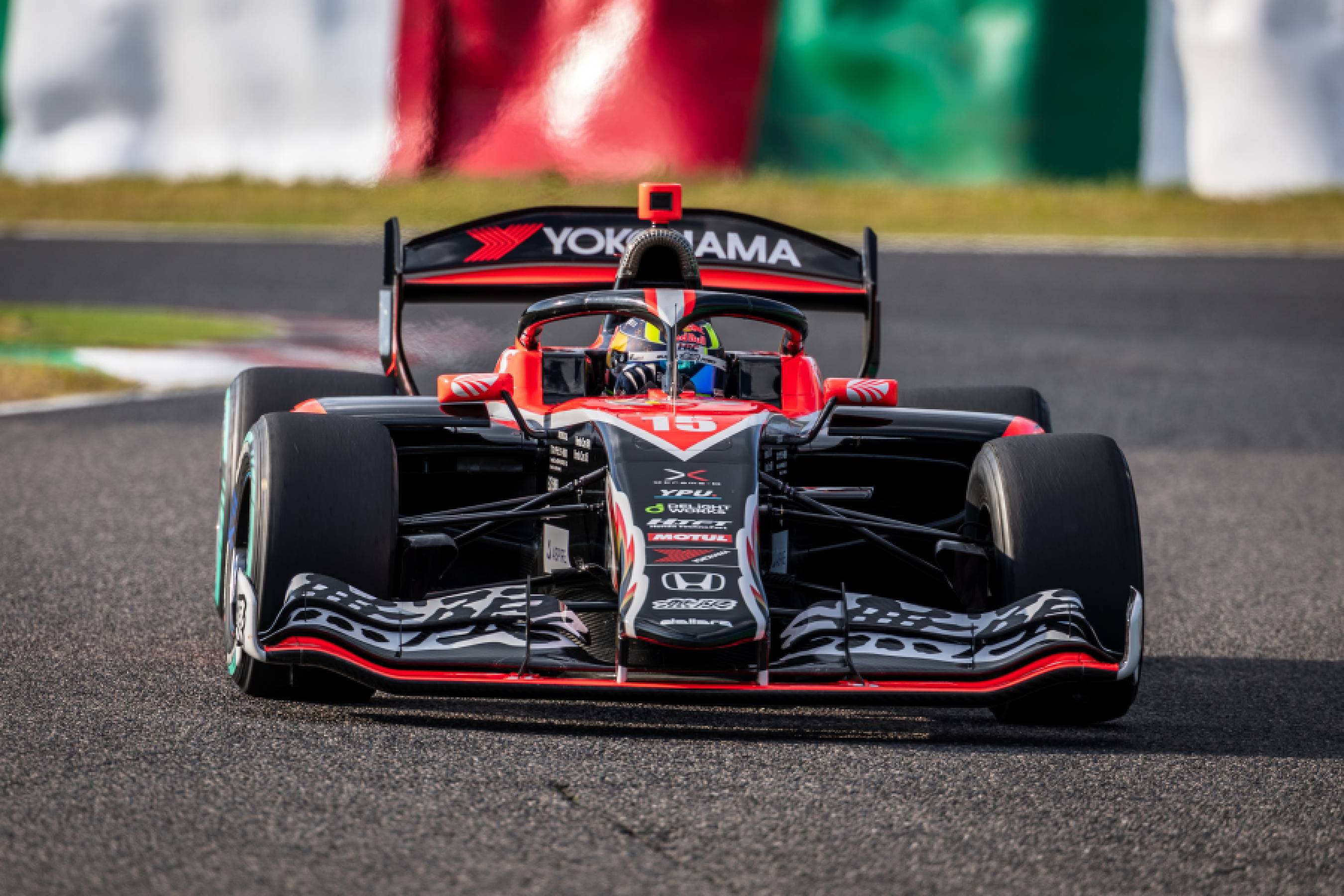 Iwasa takes pole position, Honda locks out the top six