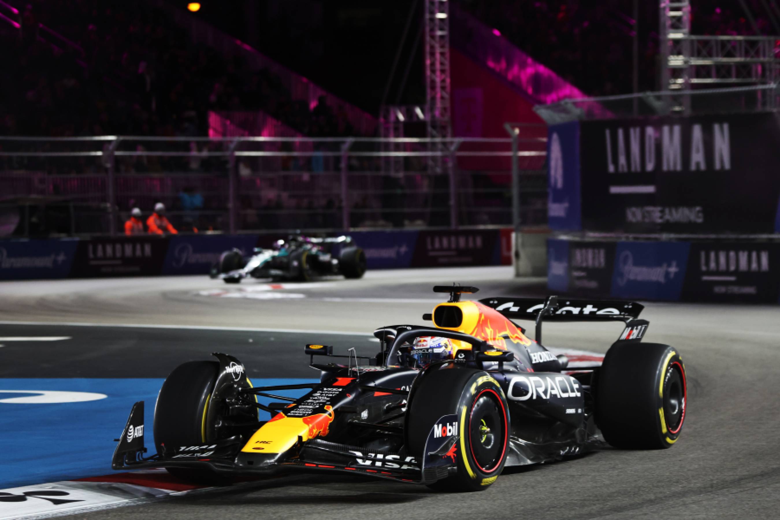 Verstappen takes brilliant win, Hadjar P6