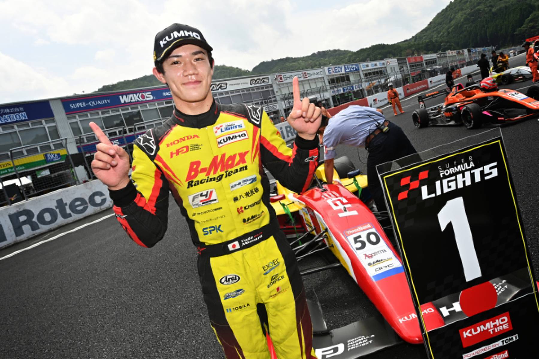 Nomura scores second consecutive pole-to-win