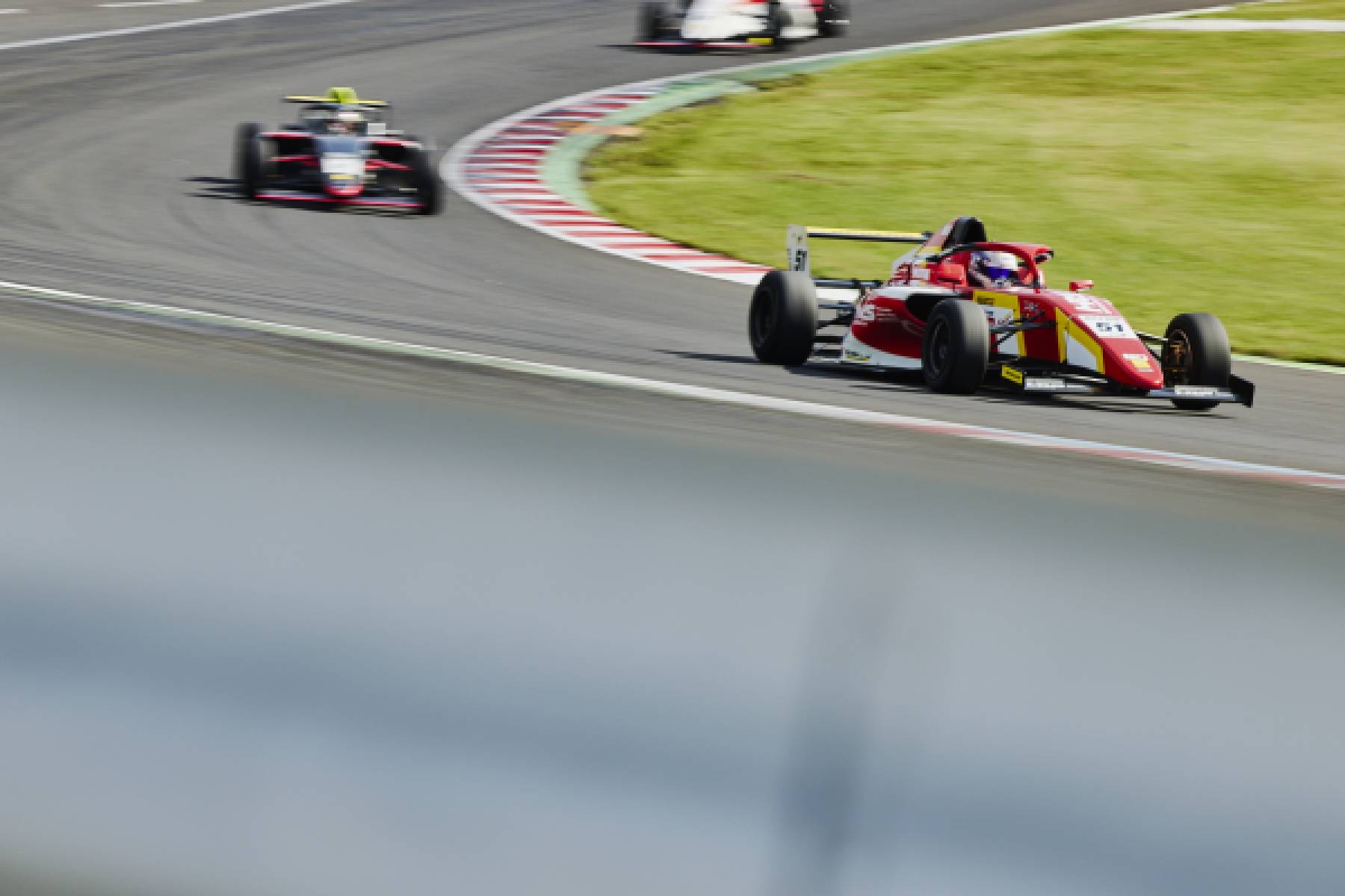 Momose concludes SUGO round with 6th place finish