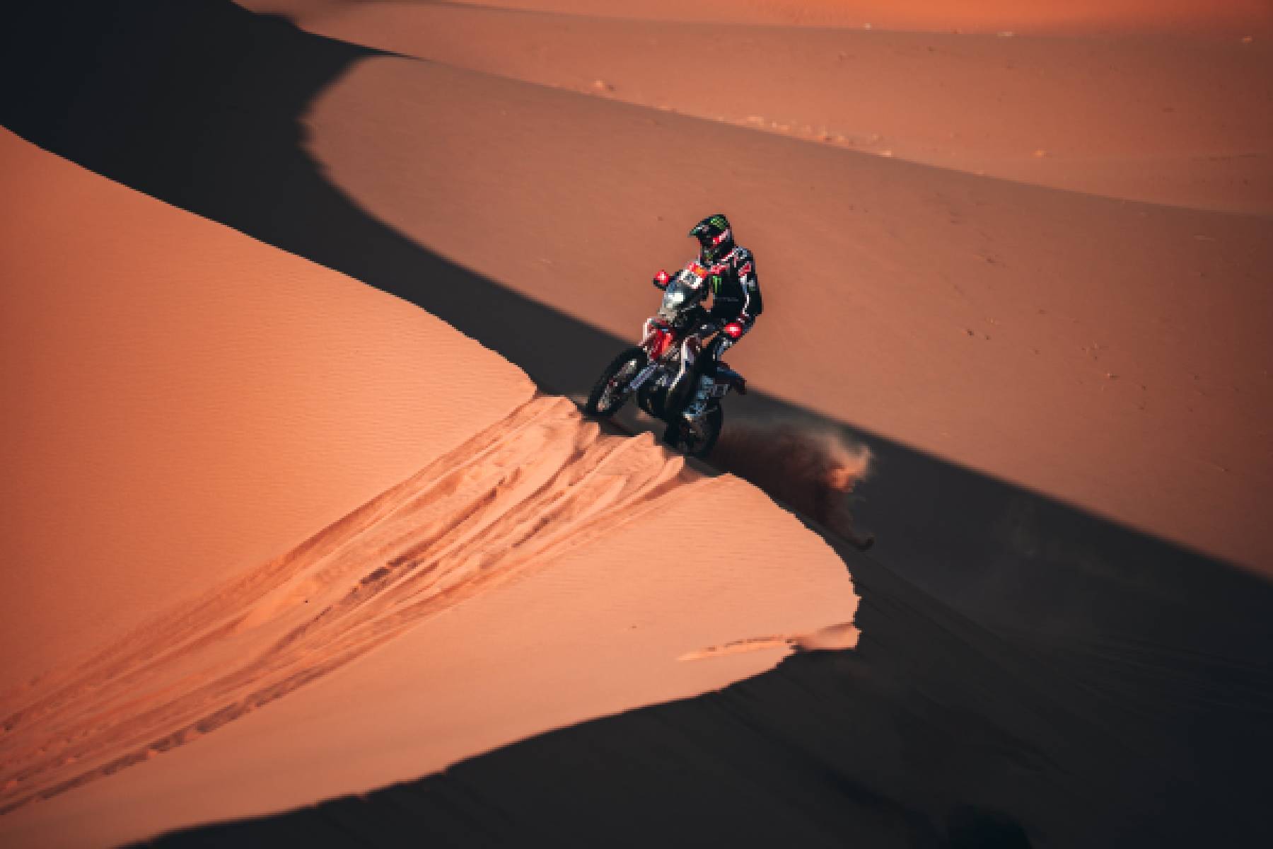 Ventura climbs onto the stage eight podium as Campbell holds his overall lead