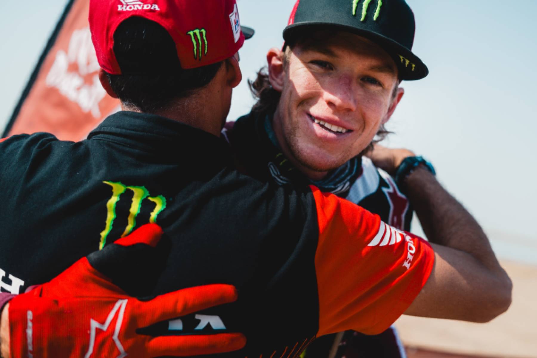 ベントゥラとキャンベル、ダカールラリー初参戦でRally2クラス表彰台を獲得