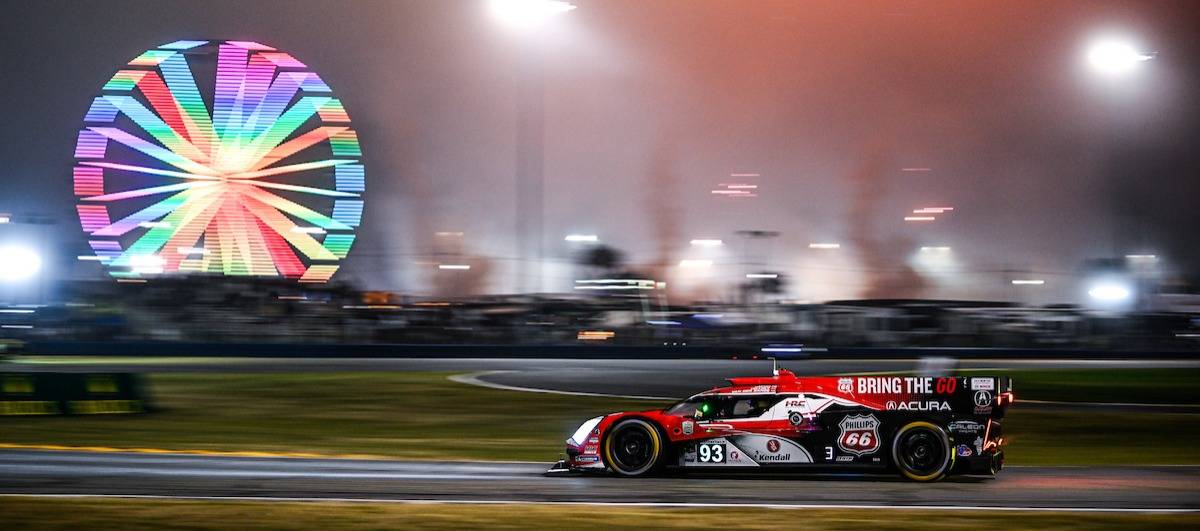 Acura fifth, ninth in foggy Rolex 24