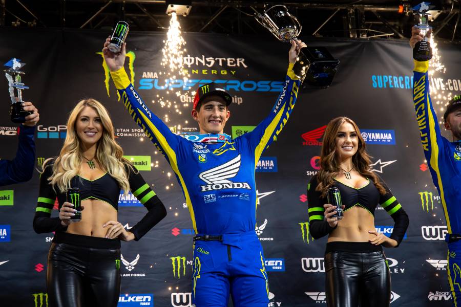 セクストンが初優勝を飾り首位に1ポイント差と迫る