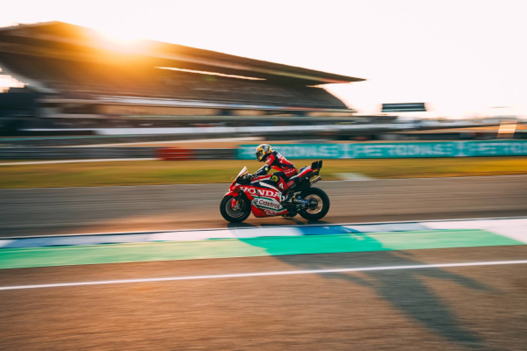 Marini and Mir find their rhythm at the Buriram Test