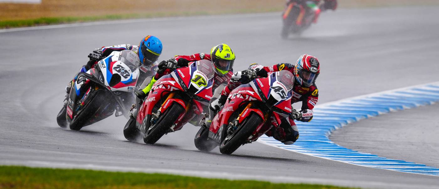A cool-headed Nagashima just misses top ten in a wet SBK Race 2