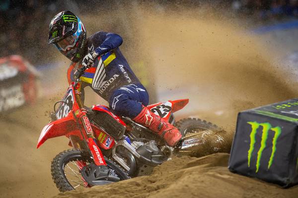 Podium Finishes for Sexton, Lawrence at Anaheim 2 AMA Supercross