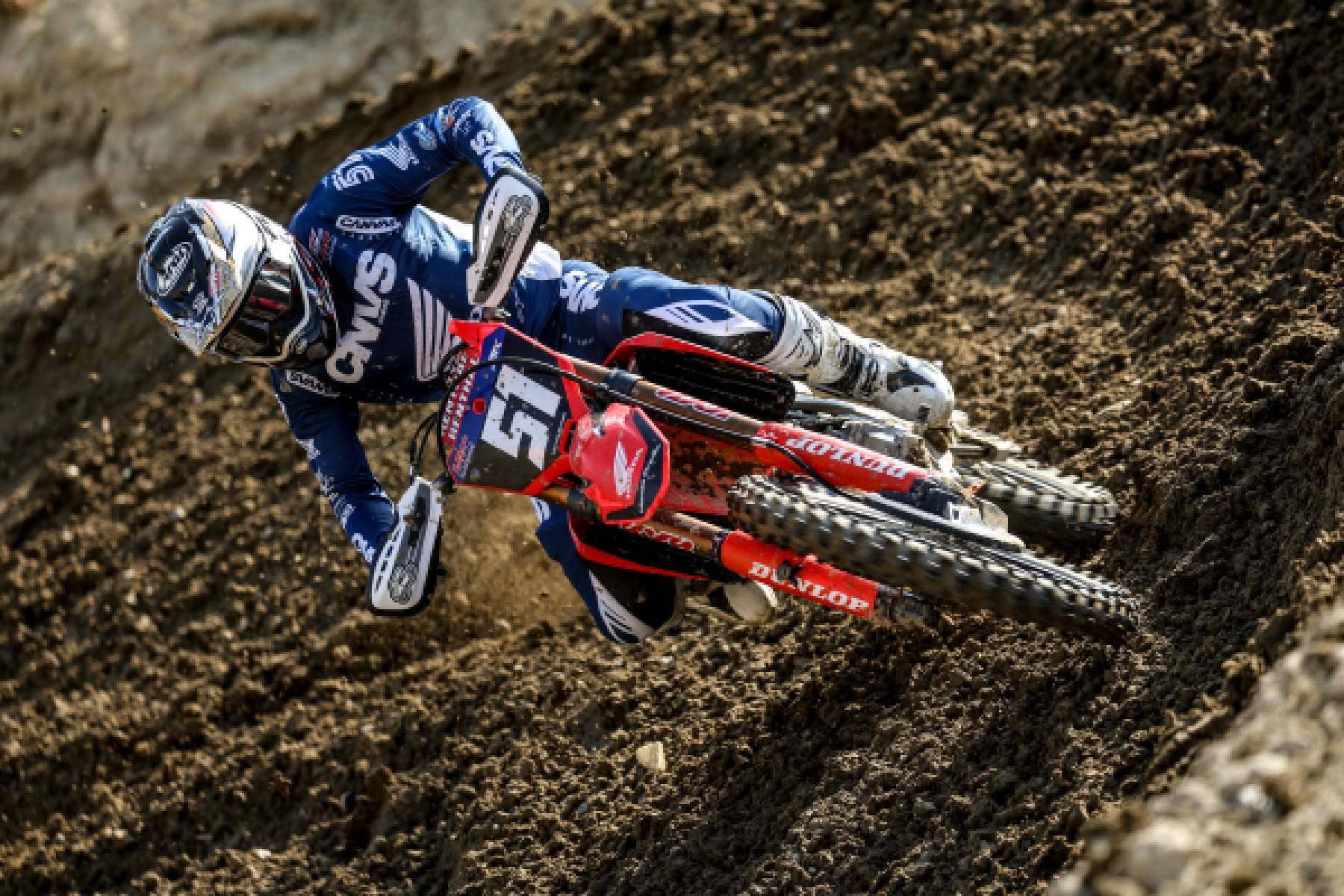 柳瀬がヒート2で今季初優勝、総合首位を獲得