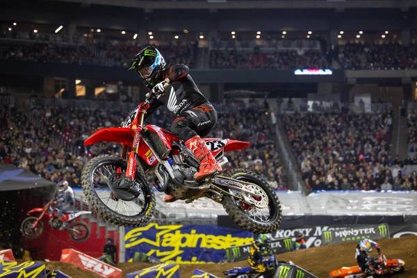 Lawrence Takes 250SX Overall Win at Glendale’s Triple Crown