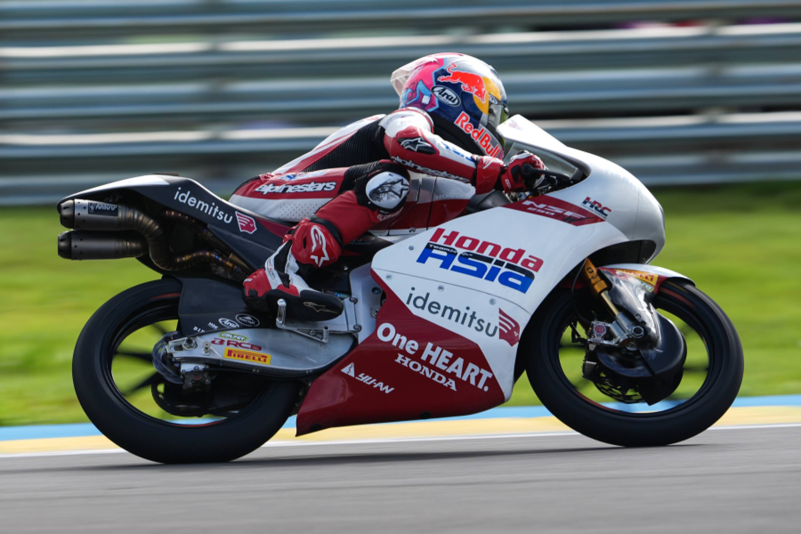Pratama heads Honda-powered Moto3 qualifiers in Brazil