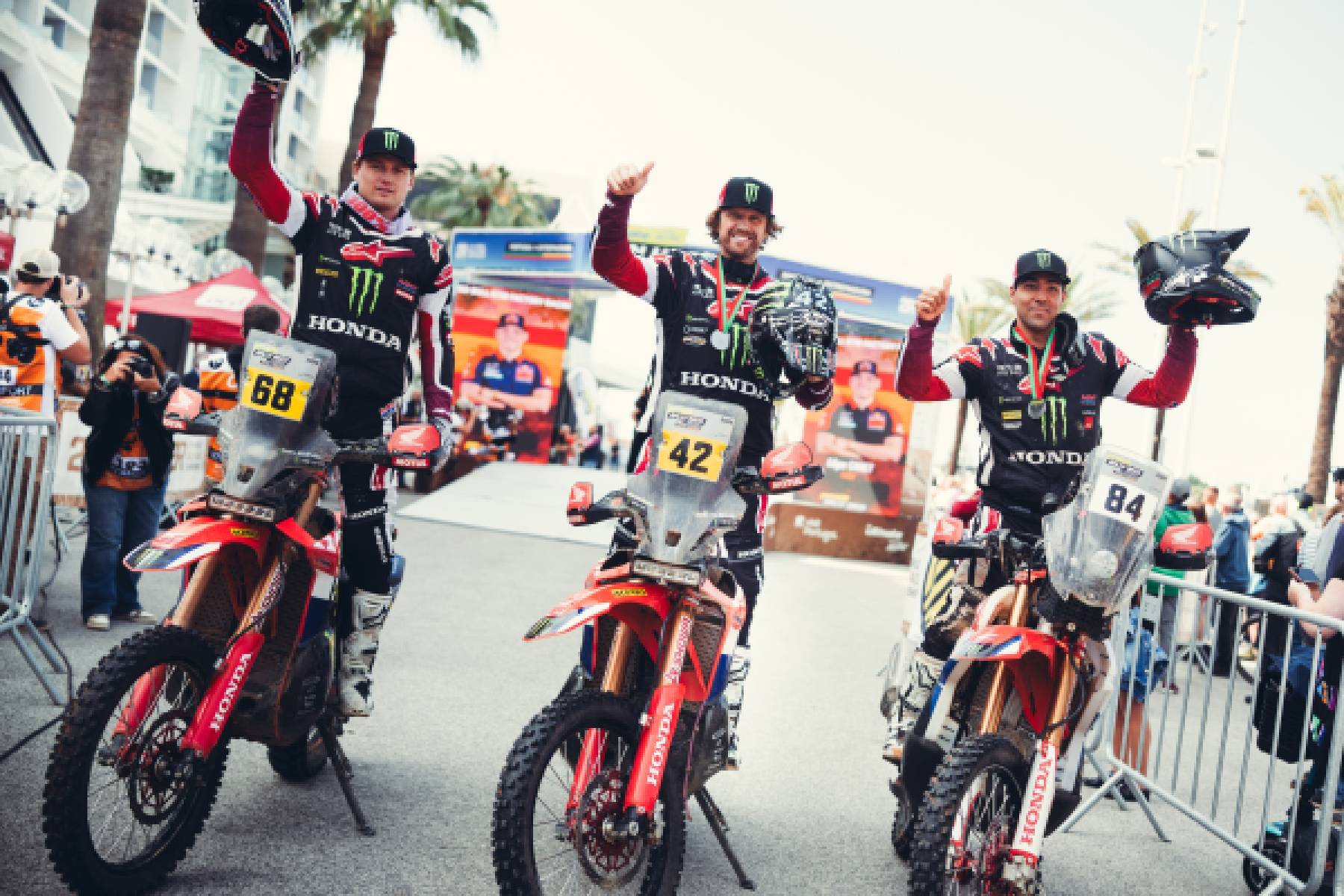 Schareina and Van Beveren secure double podium for Honda in Portugal