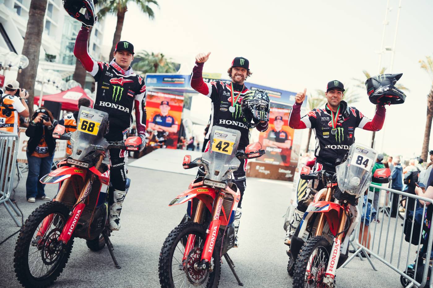 Schareina and Van Beveren secure double podium for Honda in Portugal
