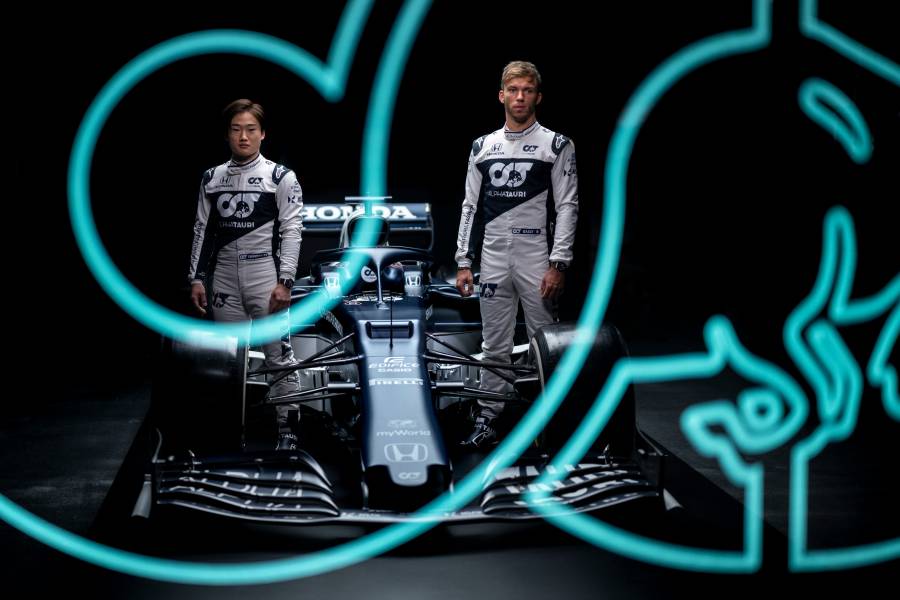 Scuderia AlphaTauri Honda 「AT02」