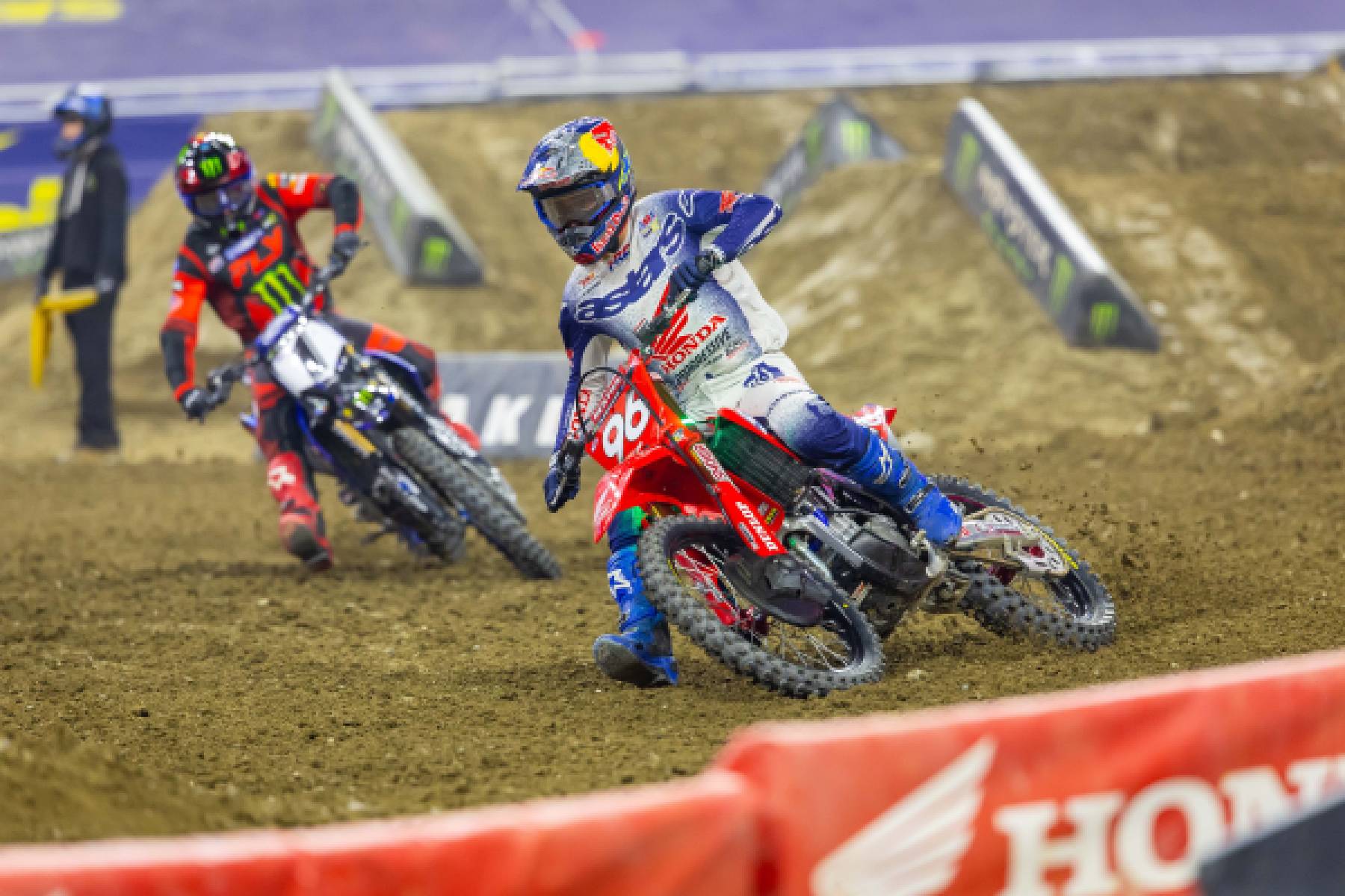 Shimoda takes podium finish during challenging Detroit SX for Honda HRC Progressive