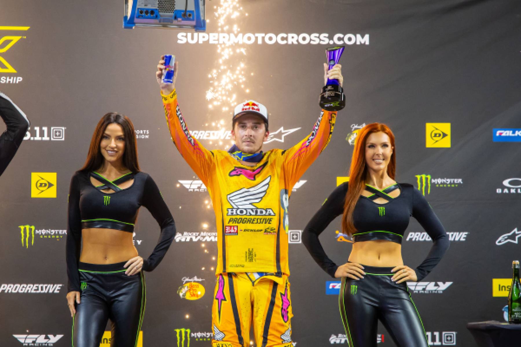 Lawrence reclaims Red Plate with St. Louis podium