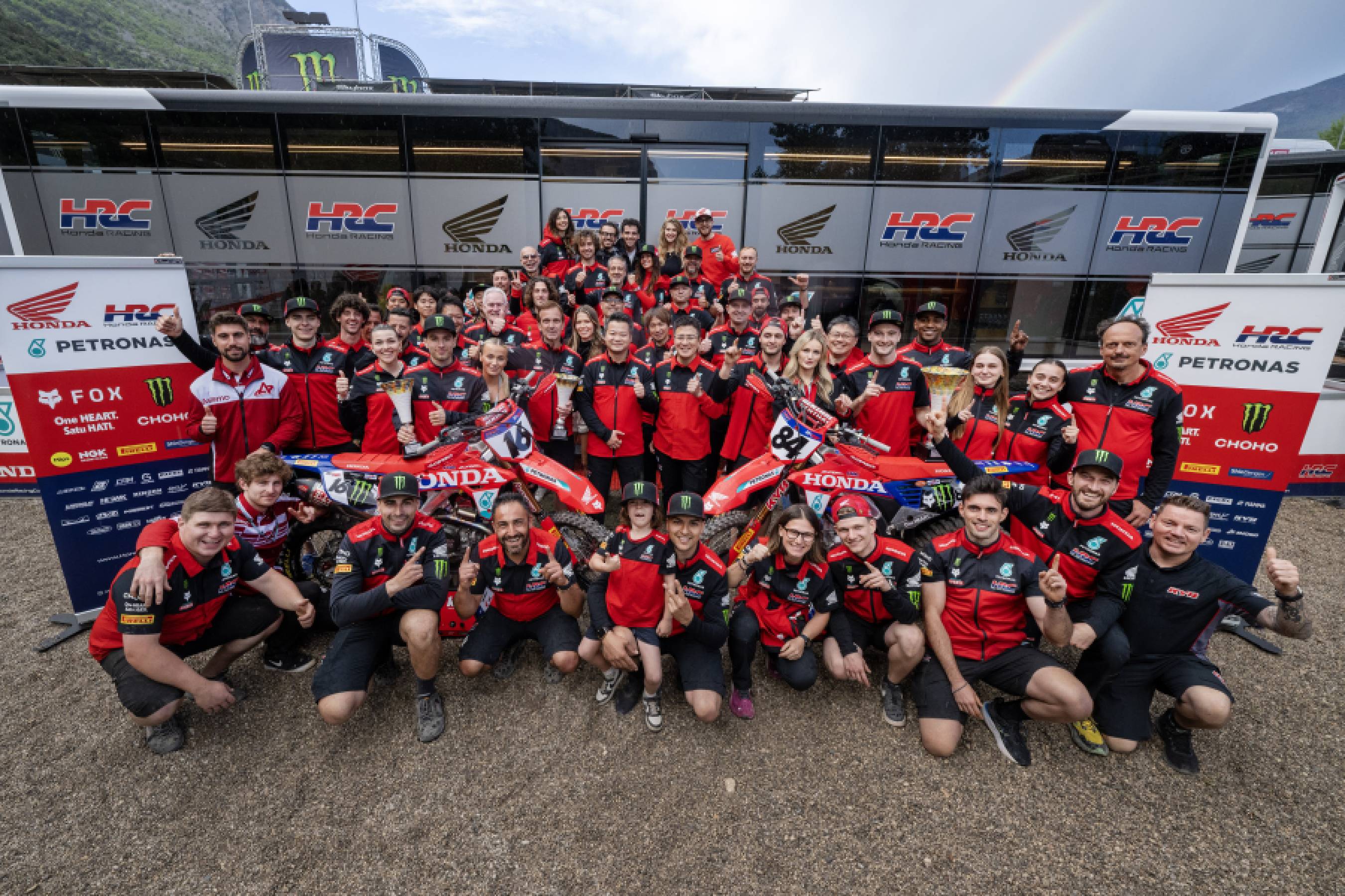 Superb Herlings wins in Trentino after epic passing performance