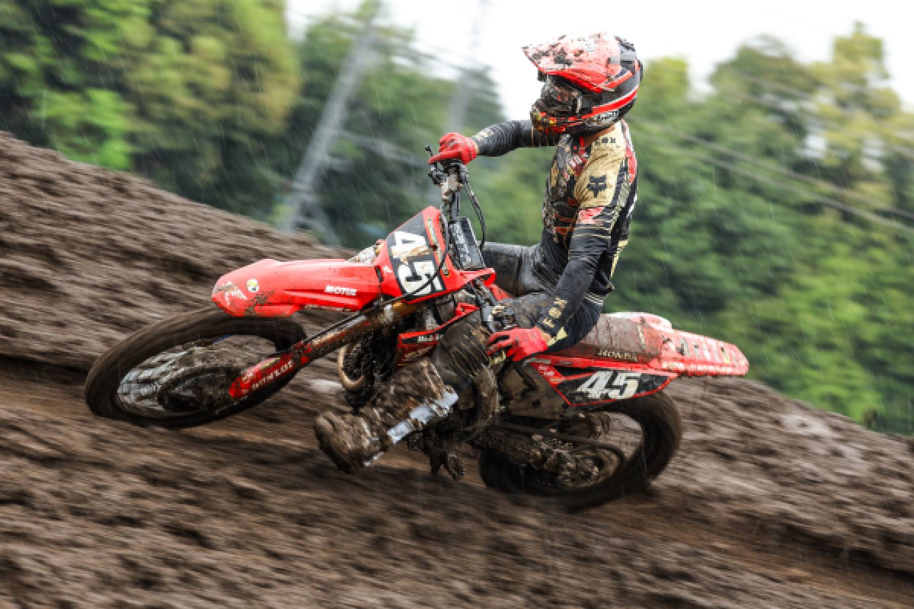 ヒート1では吉田、ヒート2では柳瀬が独走優勝! | Honda.Racing