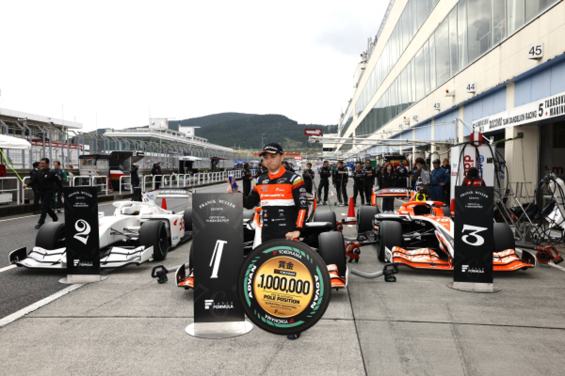 岩佐がポール獲得、Honda勢が予選トップ3を独占