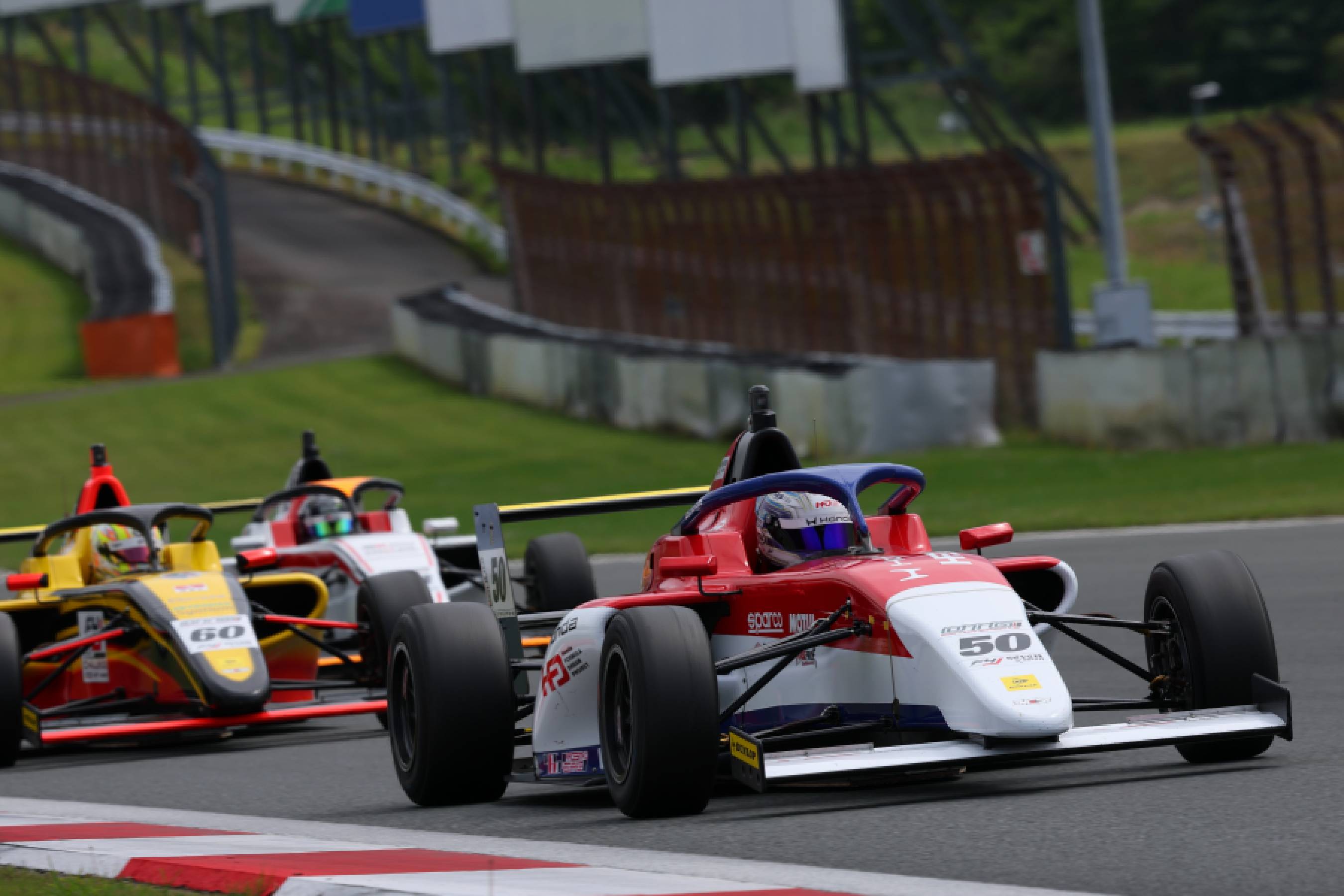 Sho Momose finishes P3 in the season opener
