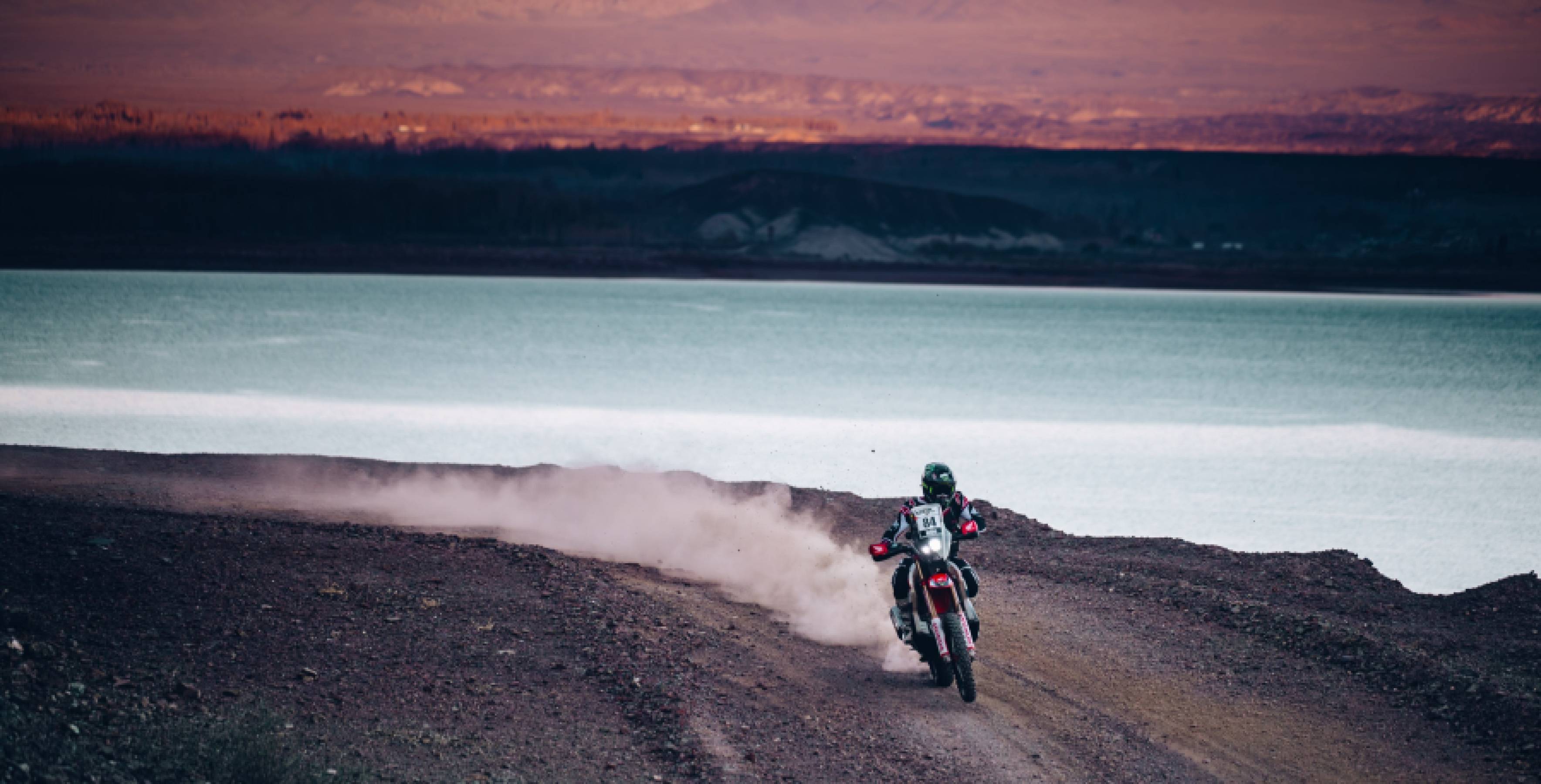 ベントゥラ、圧巻の走りでデサフィオ・ルタ40を制しMonster Energy Honda HRCに勝利をもたらす