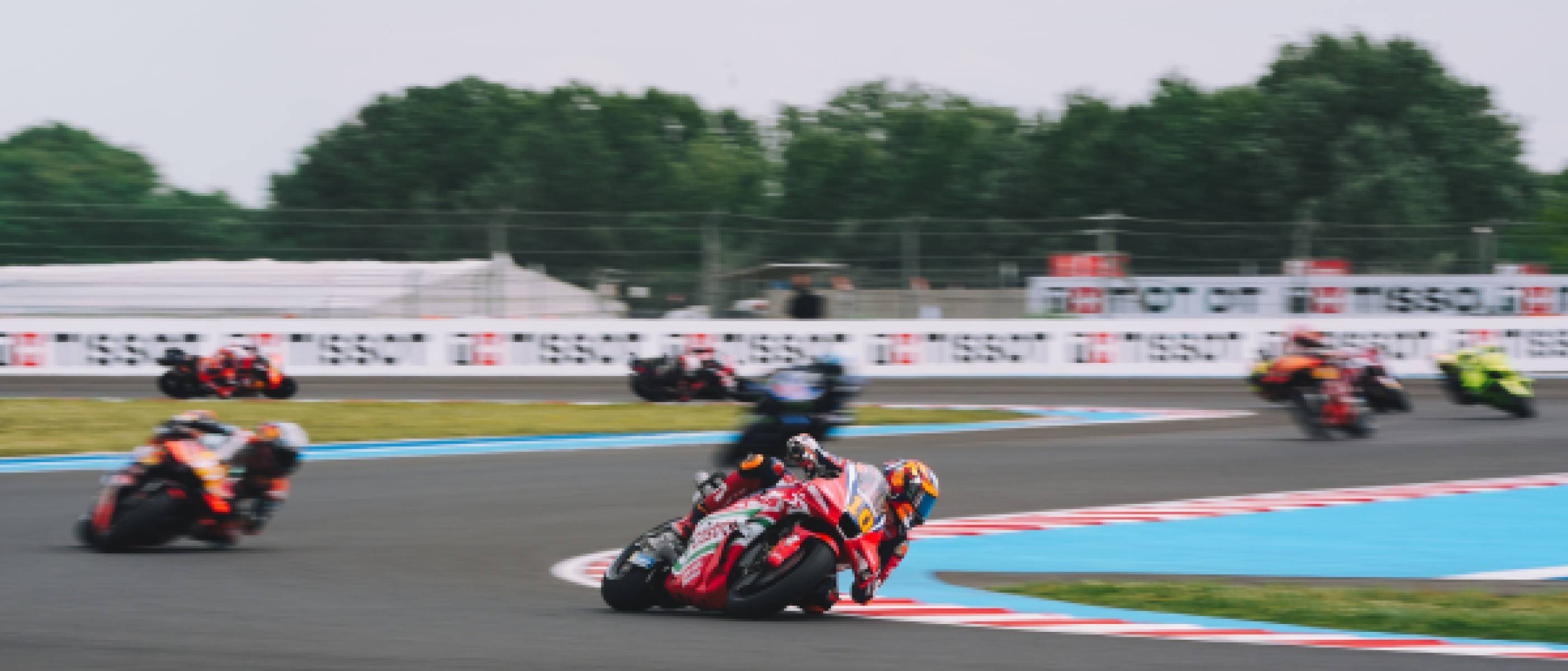 Frustrating Friday for Marini and Mir in Hungary