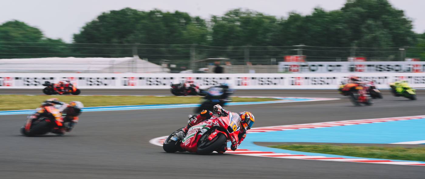 Frustrating Friday for Marini and Mir in Hungary