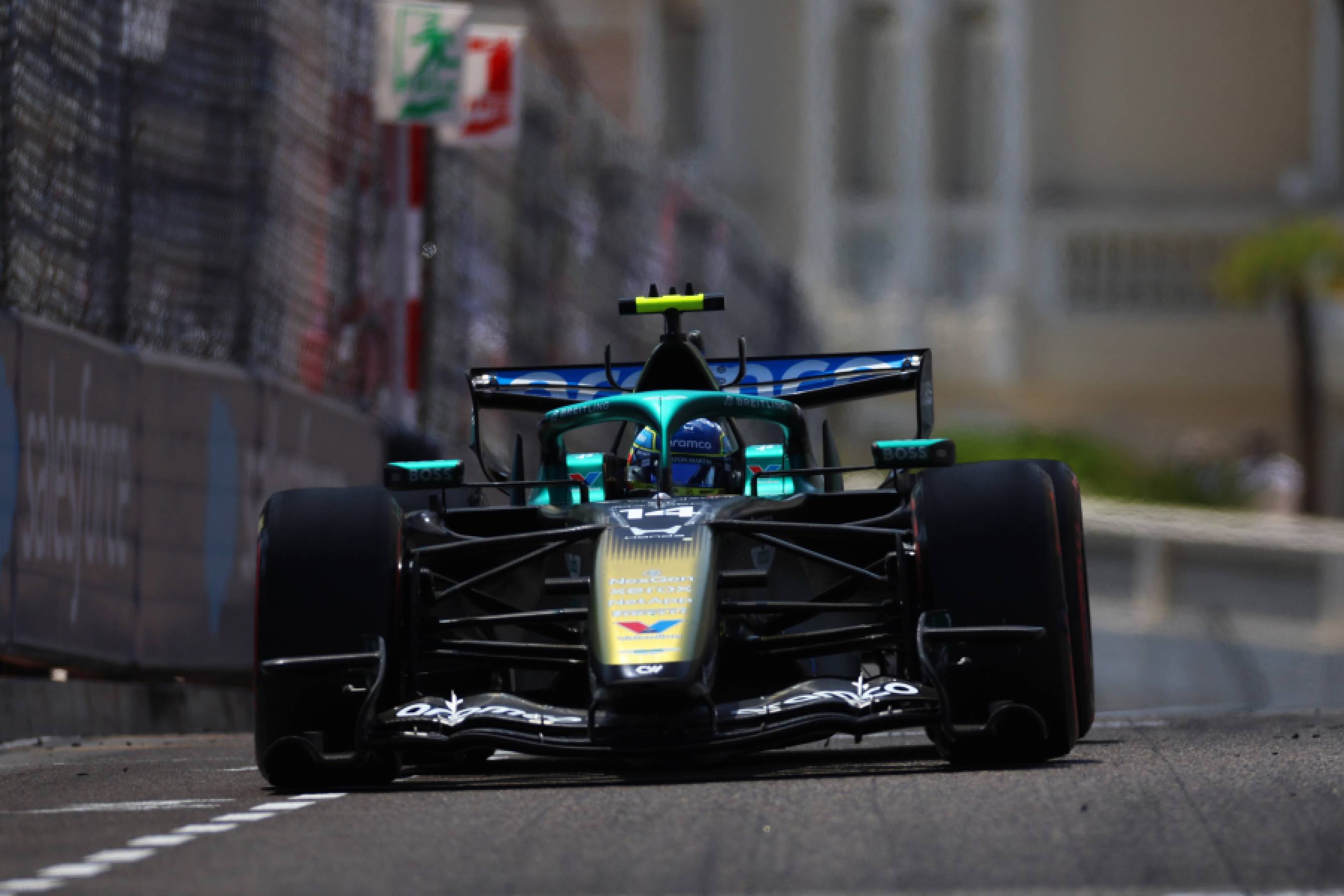 Alonso scores first points of the season