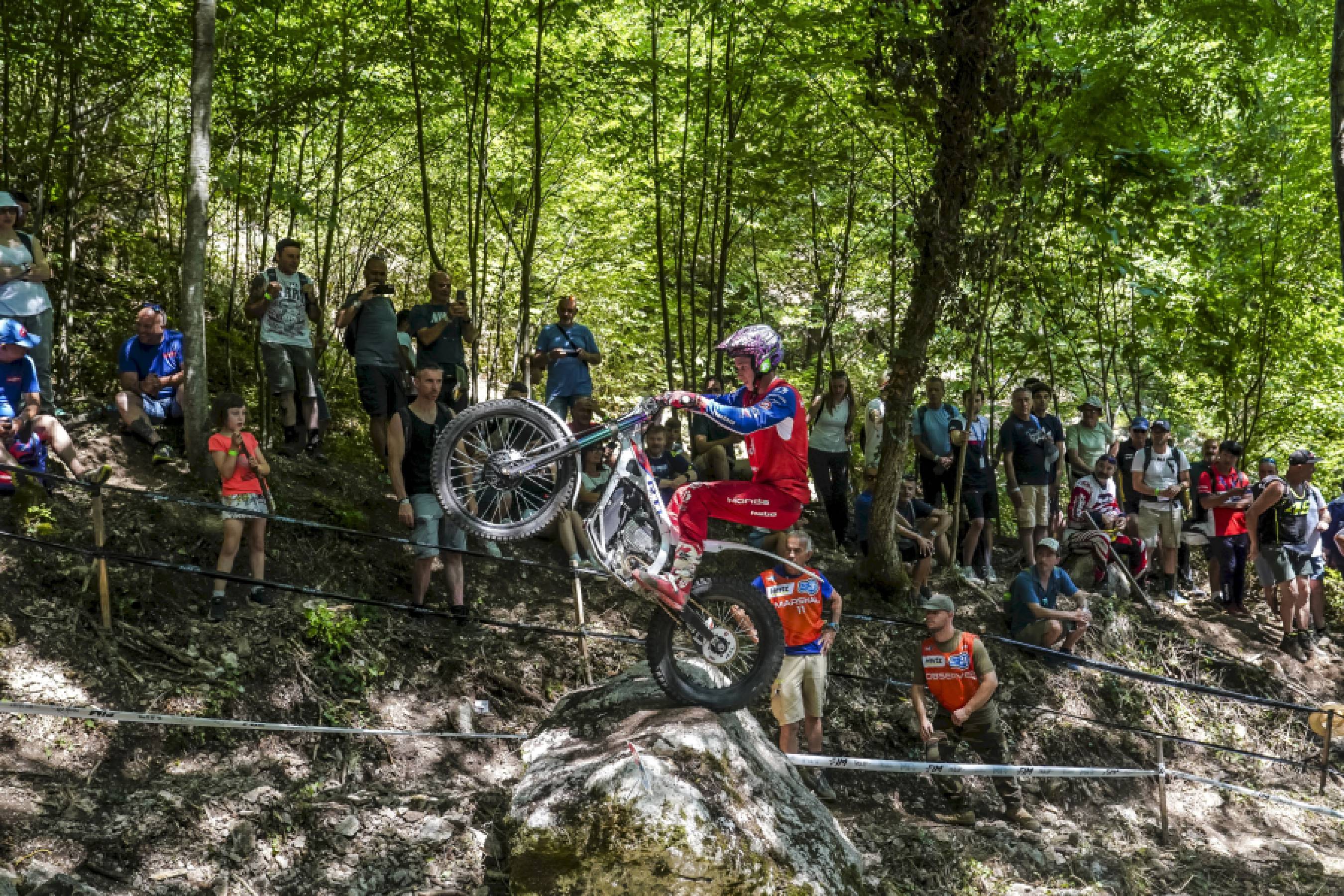 El Honda Montesa pelea por el podio y termina cuarto en Italia