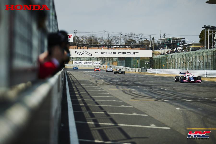 「鈴鹿サーキット60周年ファン感謝デー」1日目レポート