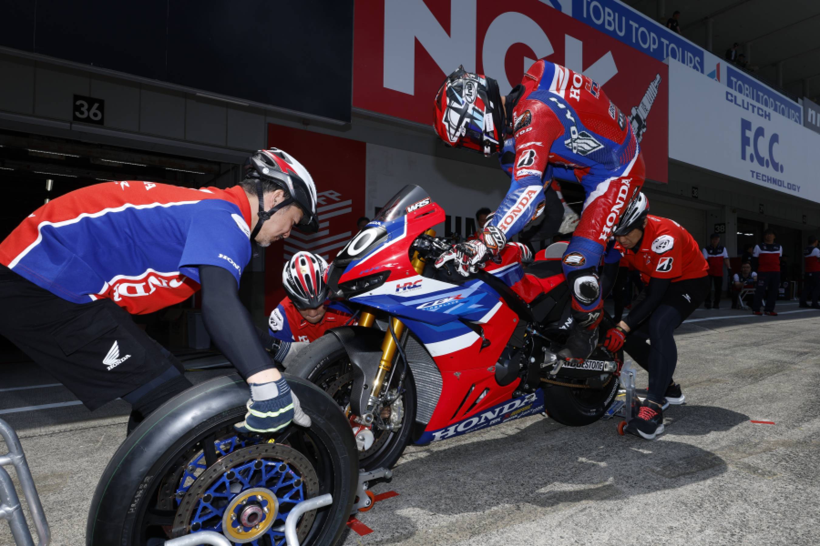 “鈴鹿8耐の顔”とも言える高橋 巧。鈴鹿8耐での7回の勝利は最多優勝記録で、今年はその更新を目指す。