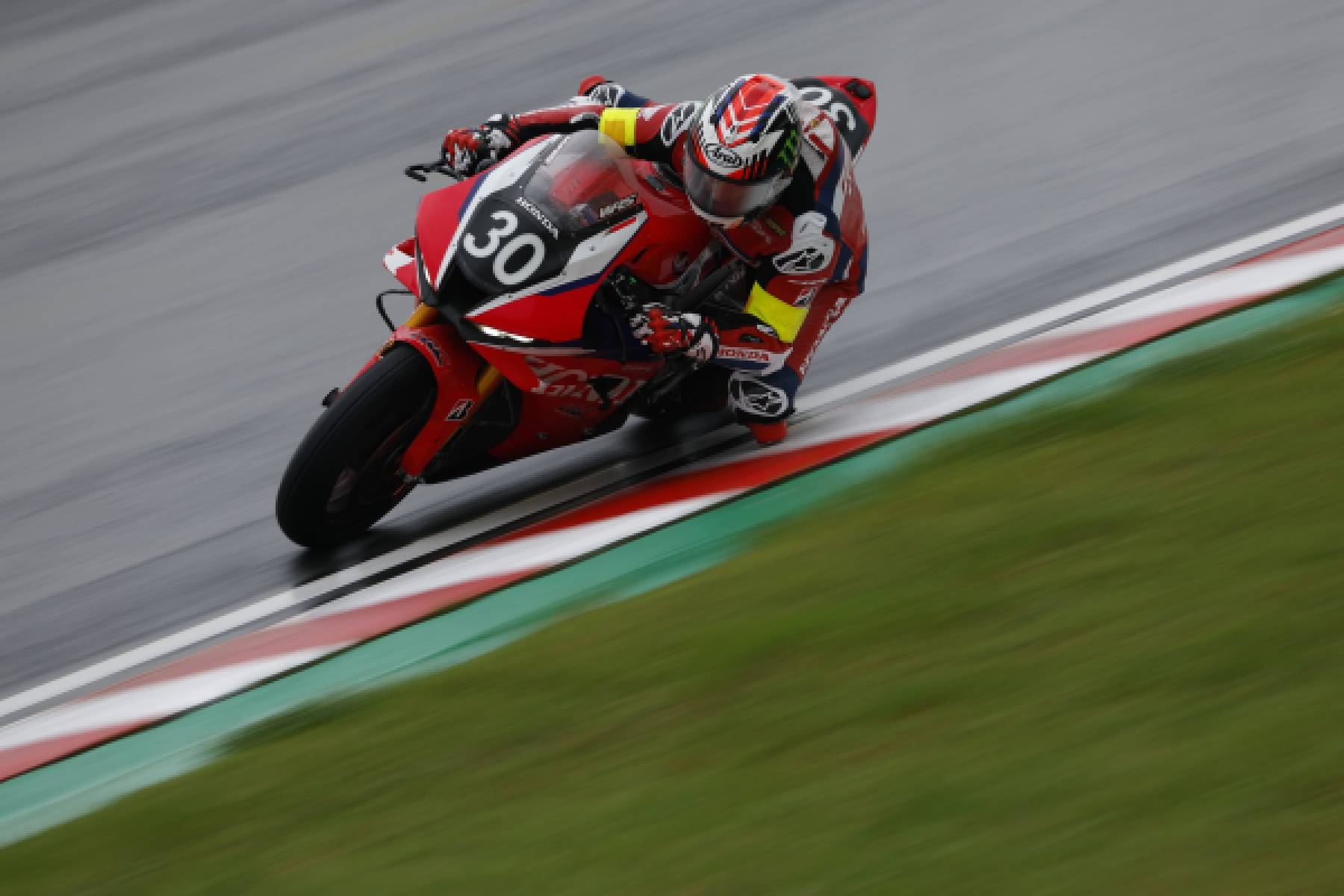 Rea_2026Suzuka8hrs3_AK11482
