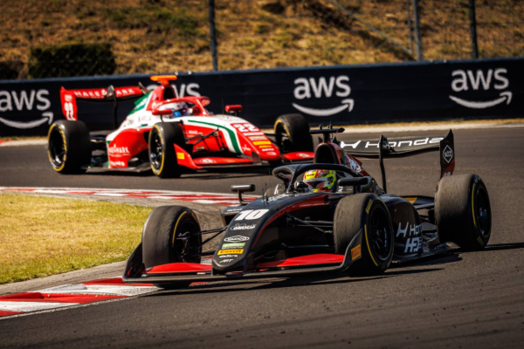 Kato finishes P14 in the Sprint Race in Hungary