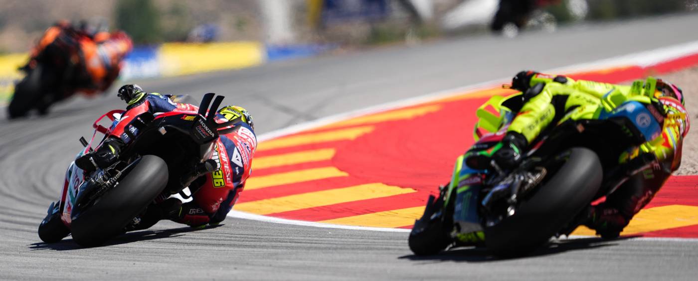 Bruising Sprint for recovering Mir and Marini