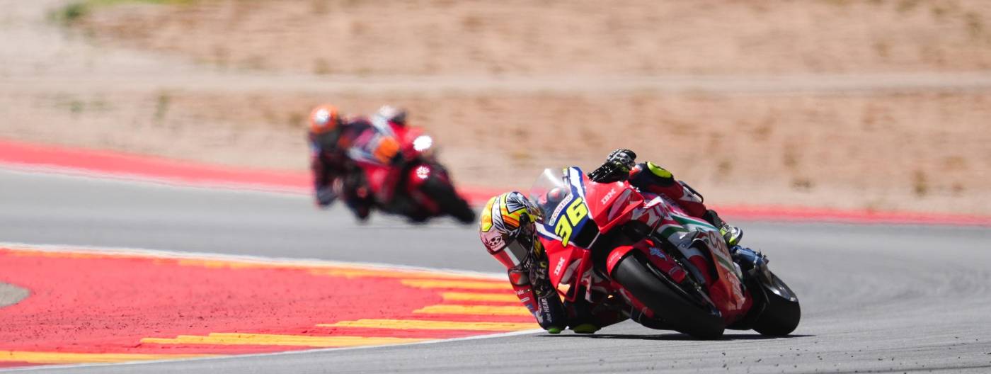 Top ten battle until the line for Mir and Marini in Aragon