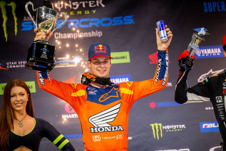Lawrence Extends 250SX East Points Lead with Detroit Win