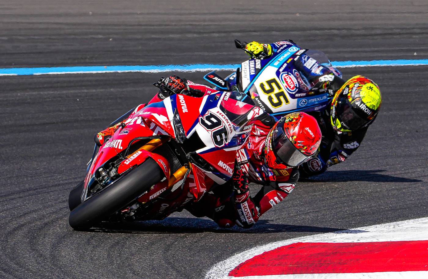 A committed Dixon scores his first WorldSBK points at Magny-Cours