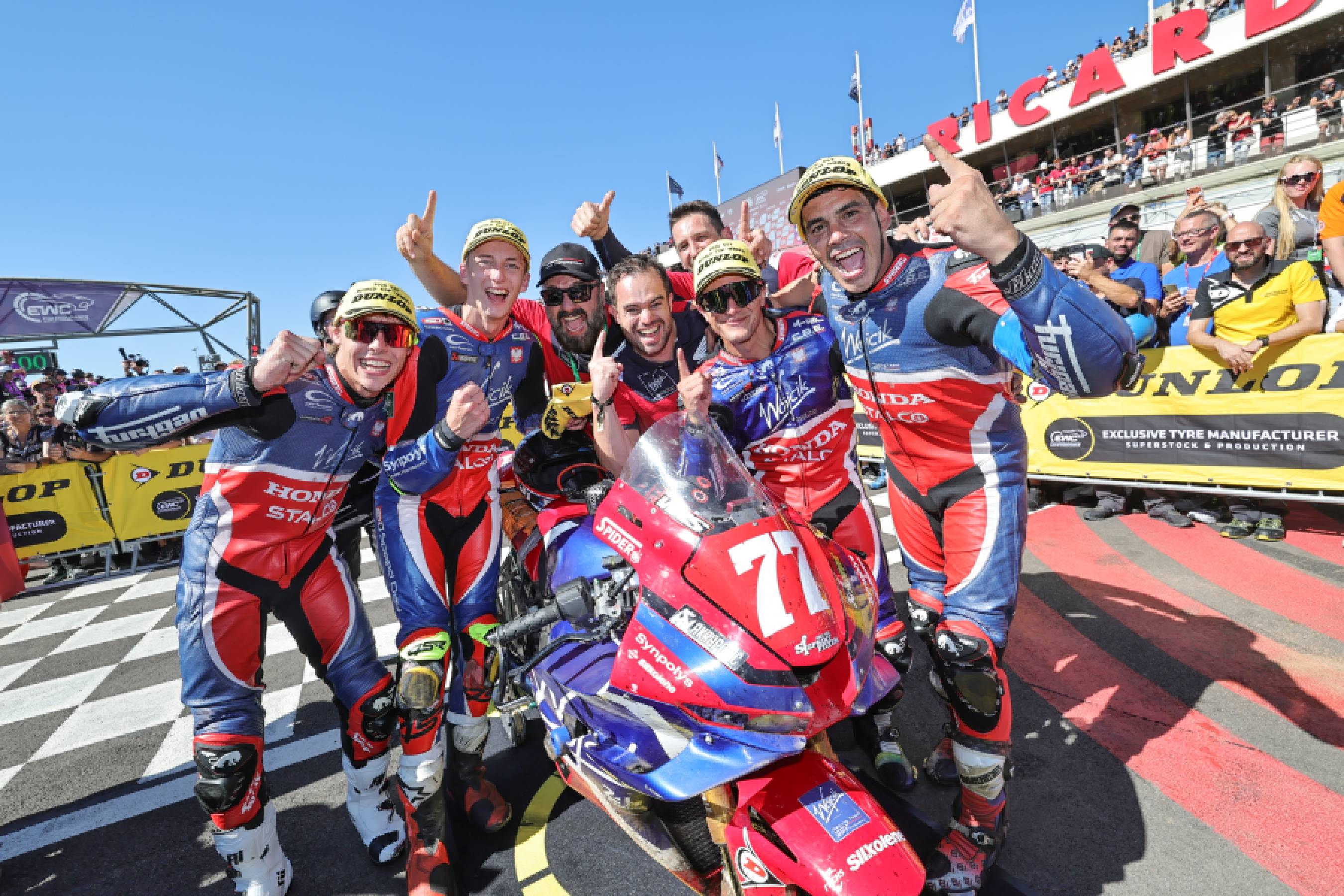 Fantastic fourth for F.C.C. TSR Honda France and a Honda Superstock victory at the Bol d’Or
