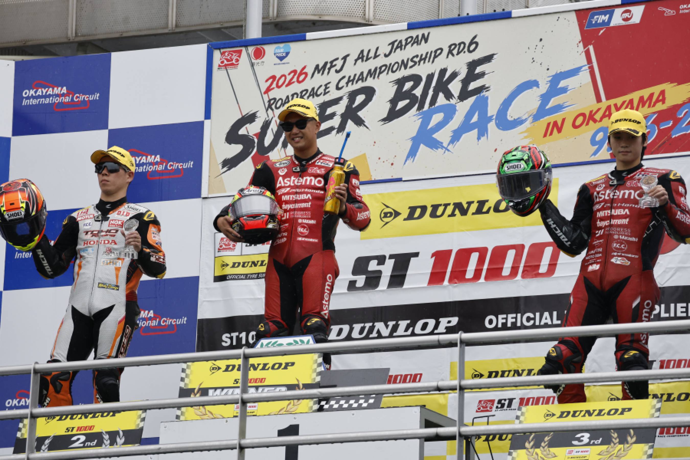 ウエットコンディションの中、羽田が優勝