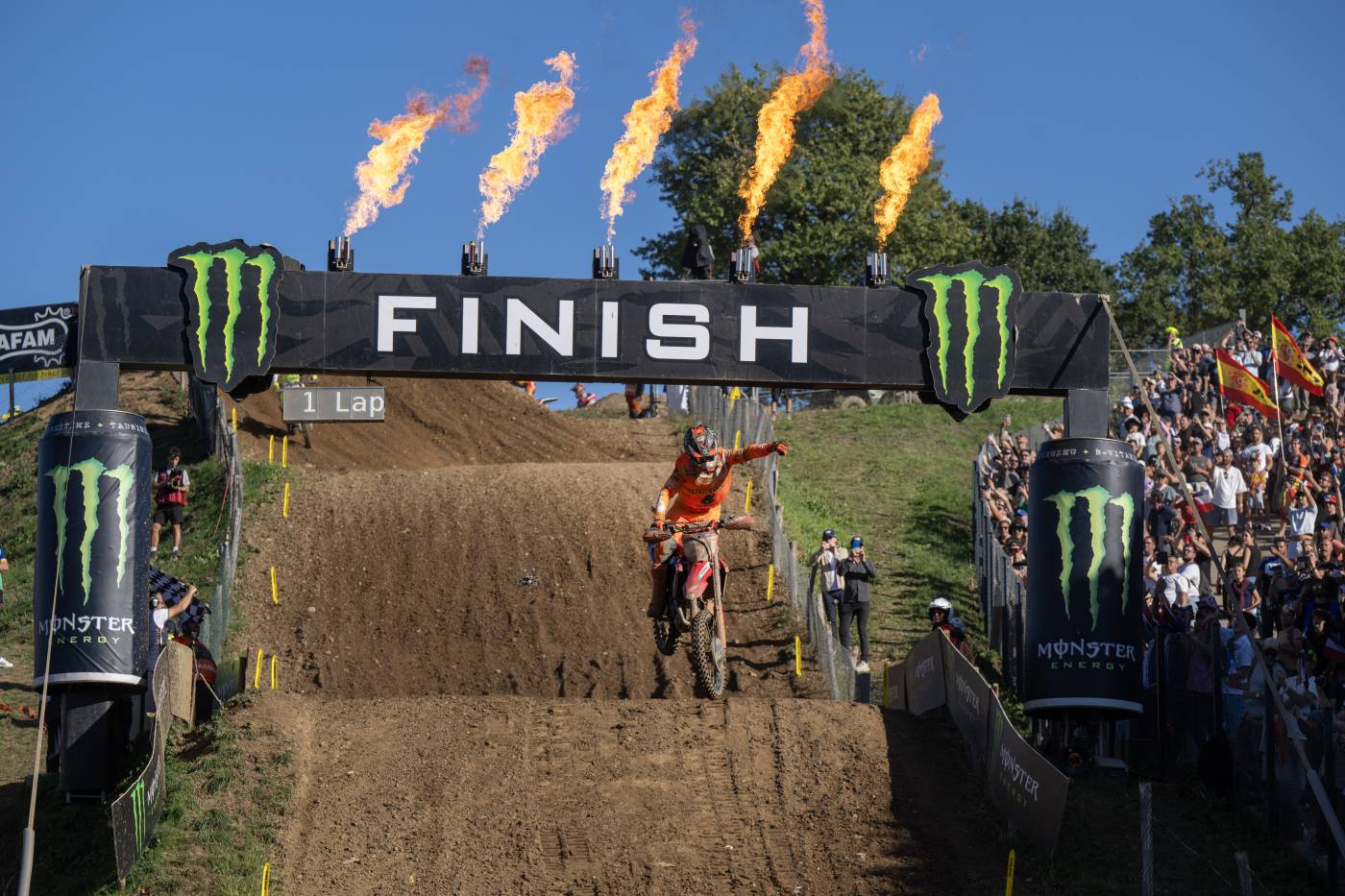 Herlings leads Netherlands to the podium at the 2026 Motocross of Nations